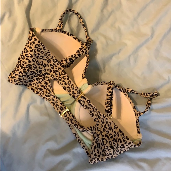 Cheetah print bikini top - Picture 4 of 4